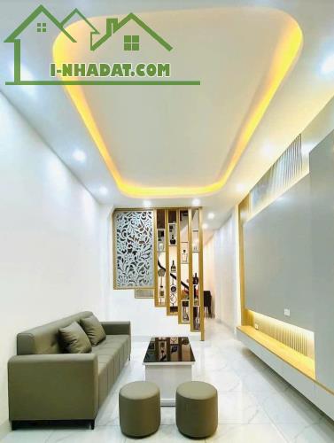 💎 SIÊU PHẨM PHỐ MINH KHAI GỐC ĐỀ 6,18 TỶ/29M2/32M2T1/4 TẦNG - NGÕ THÔNG - KINH DOANH.