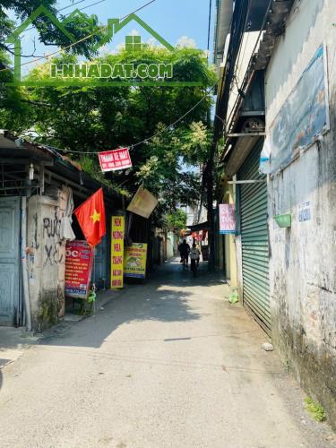 🍎🏘️💸💸 BÁN ĐẤT Ô CÁCH- LONGBIÊN, DT RỘNG, NGÕ THÔNGTỨ TUNG, Ô TÔ CHẠY VÒNG QUANH, GIÁ T