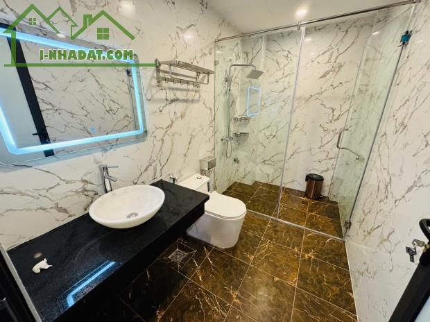 GIẢM CHÀO 5 TỶ NHÀ 5 TẦNG ĐẸP MẶT NGÕ Ô TÔ KINH DOANH ĐƯỜNG ĐÀO TẤN 45M2, MT3,5M, 10,8 TỶ.