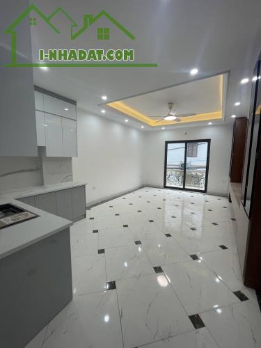 Bán nhà mới tại Tư Đình, LB, HN, 6 tầng thang máy, đường nhựa 5m, MT 4.3m, 8.95 tỷ - 3