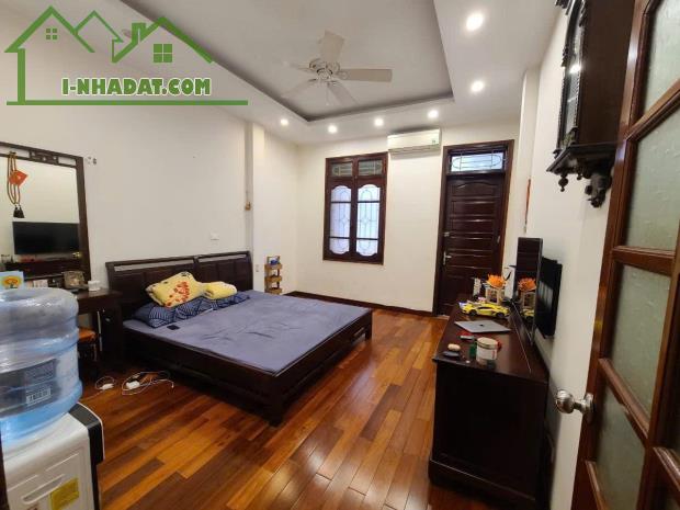 Nhà Đẹp Nguyễn Xiển, 60m², Giá Chỉ Nhỉnh 26 Tỷ, Đường Container Tránh - 1