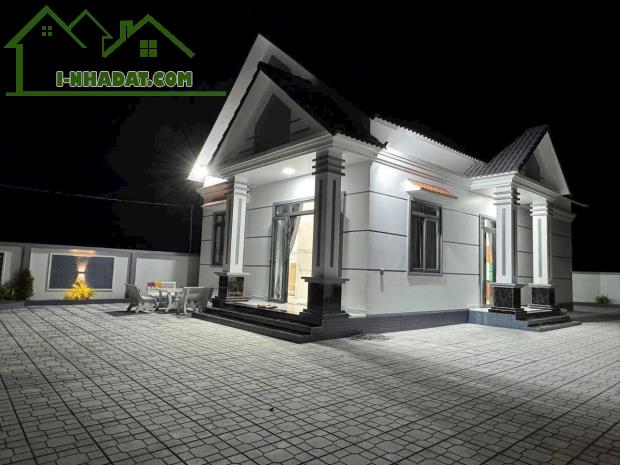Nhà mái thái, sân vườn 3PN đường ô tô tặng full nội thất hỗ trợ ngân hàng - 5