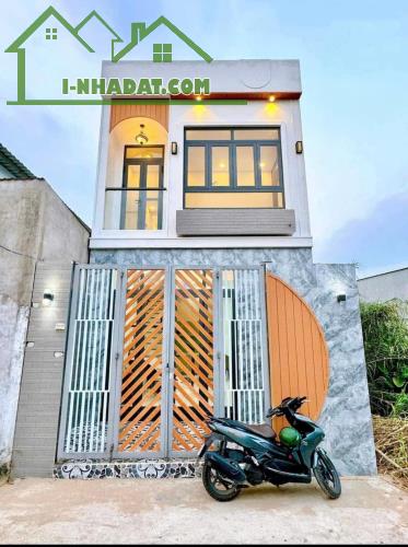 CHÍNH CHỦ CẦN BÁN CĂN 5X25 SHR CHỈ 700TR NHẬN NHÀ GIÁP PHƯỜNG TÂN PHONG