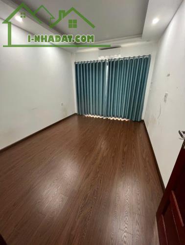 Cho thuê nhà nguyên căn ở gia đình ngõ Gốc Đề, 4 tầng x 60m2, 4 ngủ, 15 Triệu - 3
