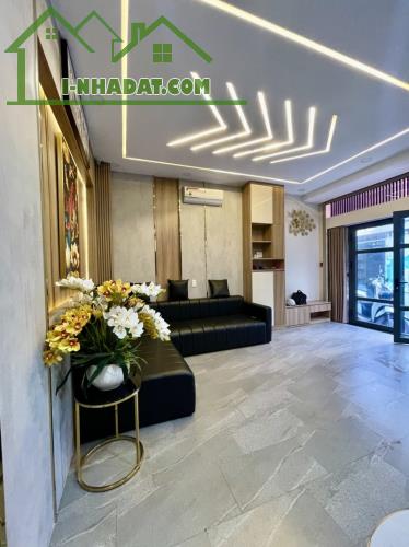 BÁN NHÀ KHU VIP PHAN XÍCH LONG- LÔ GÓC- NHÀ MỚI ĐẸP- PHONG CÁCH HIỆN ĐẠI - 1