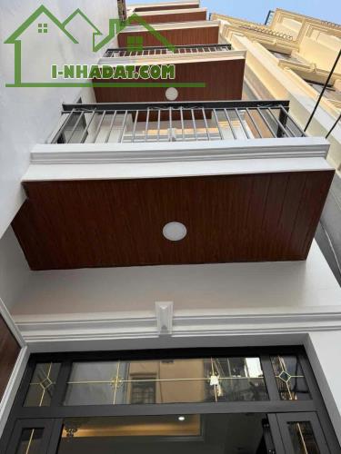 BIỆT THỰ MINI NGUYỄN TRÃI 49m2, 4 TẦNG GIÁ 9.6 TỶ GẦN ROYAL CITY