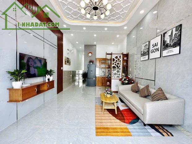 B.A.N N.H.A - HUỲNH VĂN NGHỆ - 4m × 14m - 3 tỏi nhỉnh