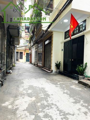 Ngọc Thuỵ Long biên 42m 4t giá 8.8 tỷ ô tô qua nhà