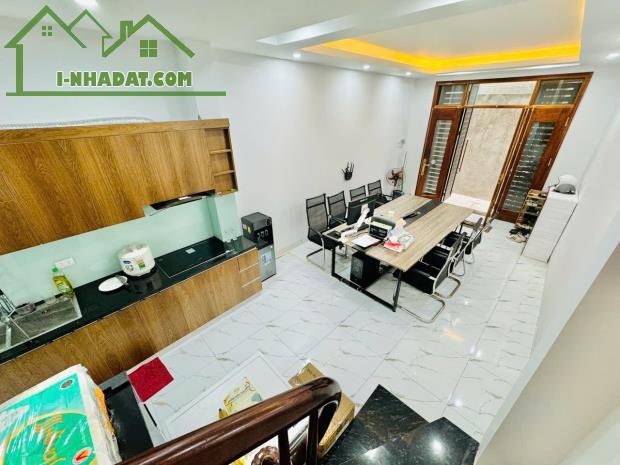 BÁN NHÀ DƯƠNG VĂN BÉ - HÀNG XÓM TIMESCITY - HAI BÀ TRƯNG - 35M - 5T - 7,2 TỶ - 2