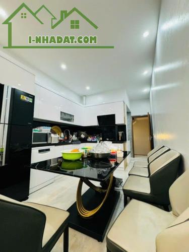 NHÀ ĐẸP phố Tạ Quang Bửu TT Bách Khoa Hai Bà Trưng 79m2 nhà 4 Tầng  2 mặt ngõ. Ô tô vàonhà - 1