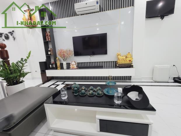 BÁN NHÀ PHỐ VĨNH HƯNG – 50M², 5 TẦNG, 7 PHÒNG NGỦ – GIÁ 8.5 TỶ - 1