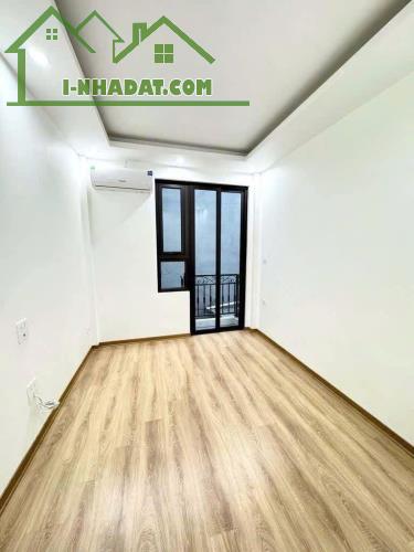 Cho thuê nhà ngõ 141 Giáp Nhị, 5 tầng x 23m2, 11 Triệu ô tô 50m2 - 4