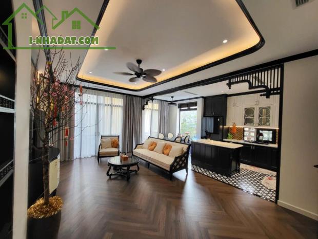 Bán nhà đẹp phố Bồ Đề, phong cách độc đáo, indochina, dân xây siêu chất, gara oto - 1
