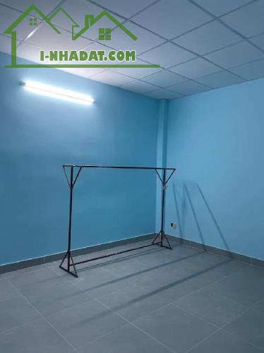 NHÀ GÓC 2 MẶT HẺM – SÁT NGÃ TƯ HÀNG XANH – GẦN QUẬN 1 – GIÁ CHỈ 4.95 TỶ - 2