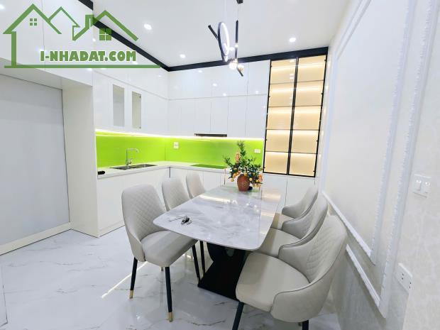 BÁN NHÀ RIÊNG TẠI PHỐ KIM GIANG, Ô TÔ 7 CHỖ QUA NHÀ, 45M2, GẦN PHỐ, 10.9 TỶ - 1