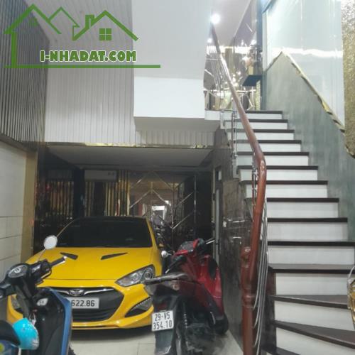 BÁN NHÀ ĐẸP PHỐ NGUYỄN CHÍ THANH - Ô TÔ CHẠY VÒNG QUANH - SẴN Ở VÀ KINH DOANH ĐẸP - 2