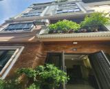 Bán nhà phố Hoàng Quốc Việt ô tô tránh nhau, 60m2 6 tầng giá 24ty kinh doanh đỉnh