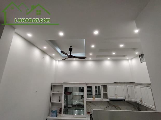 BÁN NHÀ NGỌC LÂM – 5 TẦNG – Ô TÔ TRÁNH – CÓ VỈA HÈ - 52m² - MT 4,5m - Giá 14,5 tỷ - 1