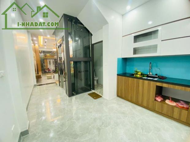 Nhà riêng Hoàng Mai, 5PN, 4 tầng, thang máy, 64m2, ngõ thông, mặt tiền thoáng, Giá 11,8 tỷ - 2