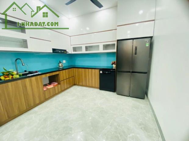 Nhà riêng Hoàng Mai, 5PN, 4 tầng, thang máy, 64m2, ngõ thông, mặt tiền thoáng, Giá 11,8 tỷ - 3