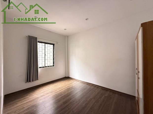 Cho thuê nhà ngõ 168 Kim Giang, 4 tầng x 50m2, 5 ngủ, 16 Triệu/tháng - 2