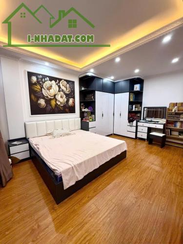 NHÀ ĐẸP TÂY SƠN Ở NGAY - TRUNG TÂM ĐỐNG ĐA DT 31m2 6 tầng MT 6.2m Giá 9.7 tỷ - 2