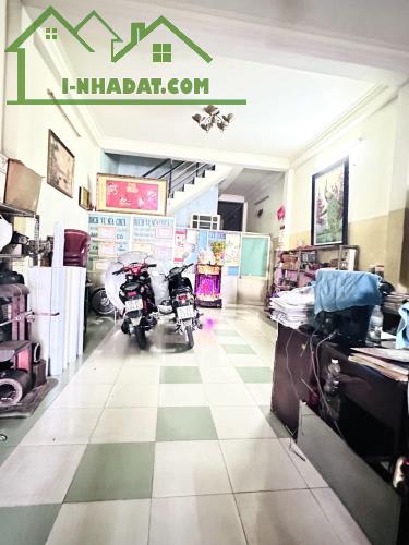 Bán Nhà Mặt Tiền, Ngang 5M, Gò Dầu, Tân Phú, 100M2, 3 Tầng, Nhỉnh 9 Tỷ