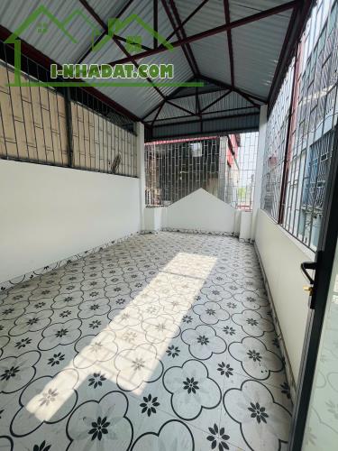 Cho thuê nhà Đại Từ Full đồ 4 tầng x 40m2, 4 ngủ, 12 Triệu Full đồ ở gia đình vào ngay - 4
