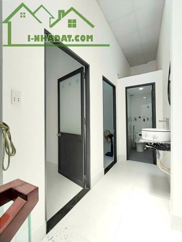 Nhà mới 2 tầng hẻm 314 Âu Dương Lân P3Q8. 3.5 tỷ TL - 4