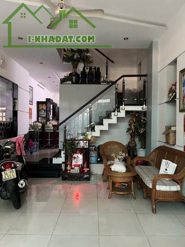 Nhà mặt tiền đường số 25 khu Tên Lửa Bình Tân - 1