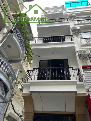 BÁN NHÀ TÂN ẤP, THÔNG THOÁNG, CÓ SÂN RỘNG, Ô TÔ QUAY ĐẦU. 52M x 5 TẦNG THANG MÁY.
