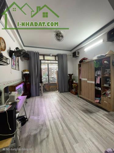 Bán nhà quận 8 căn góc hẻm xe hơi - 2