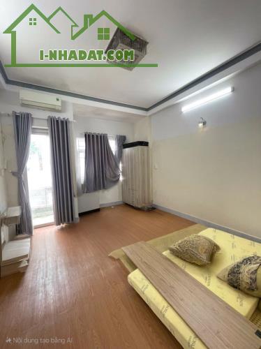 Bán nhà quận 8 căn góc hẻm xe hơi - 4