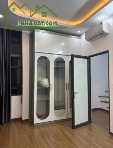 Cho thuê nhà ngõ 58 Phố Trương Định, 3 tầng x 45m2, 3 ngủ, 13 Triệu - 2