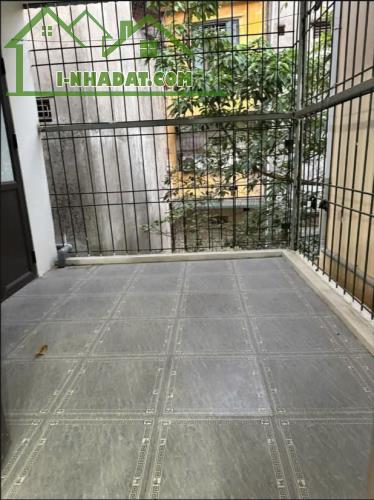 Cho thuê nhà ngõ 58 Phố Trương Định, 3 tầng x 45m2, 3 ngủ, 13 Triệu - 3