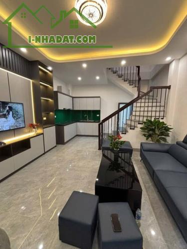NHÀ ĐẸP KHƯƠNG ĐÌNH THANH XUÂN - FULL NỘI THẤT - DT30m2 GIÁ HƠN 7 TỶ - 3