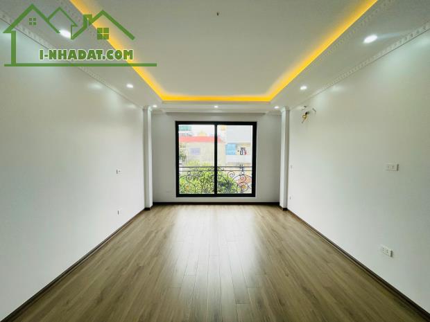 Nhà cực đẹp 40m2x6T thang máy. Ngõ nông- rộng- thoáng, trung tâm phố Nguyễn Khánh Toàn. - 3