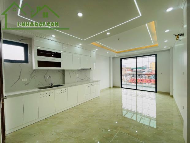 Nhà cực đẹp 40m2x6T thang máy. Ngõ nông- rộng- thoáng, trung tâm phố Nguyễn Khánh Toàn. - 4