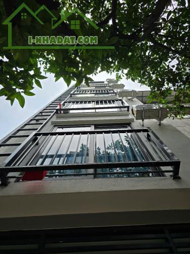 Bán nhà 7 tầng mới, phường Mễ Trì, 10 phòng Full đồ, DT 40m2, MT: 3.5m, Giá 10.2tỷ.