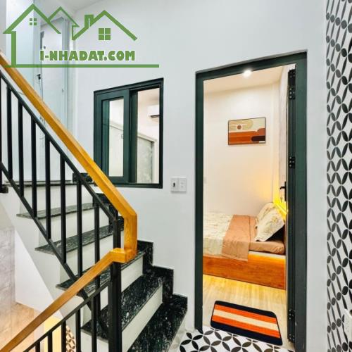 🏡 [ Bán Gấp ] Nhà Mặt Phố Đường Ô Tô Thông _ Liền Kề Lê Văn Thịnh , Quận 2 _ 3 Tầng 4 Pn. - 4