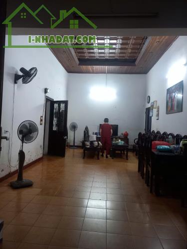 Bán nhà phân lô Lê Trọng Tấn 45m2 mặt tiền 4,9m, ô tô vào nhà, 11 tỷ