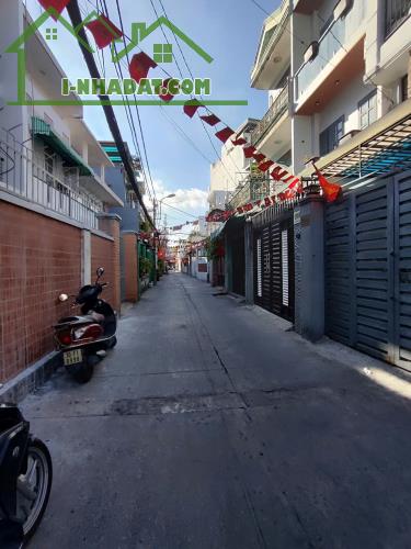Sát MẶT TIỀN Lê Quang Định (4.5m x 8m), Ô TÔ QUAY ĐẦU, chỉ 5.15 tỷ