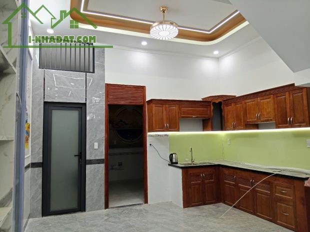 Nhà mới xây gần chợ Hóa An 3 tỷ/61 m2,/1 lầu 1 trệt 3 phòng ngủ - 2