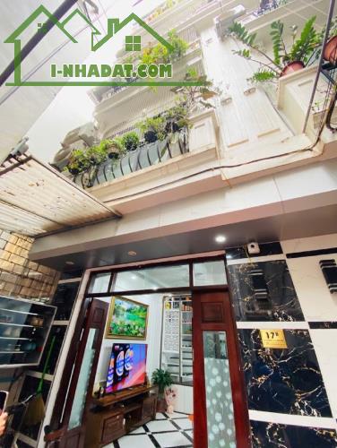 Cực mới- TÔ VĨNH DIỆN- gần 10 tỷ- 31m2- Nhà siêu đẹp- chất- nét.