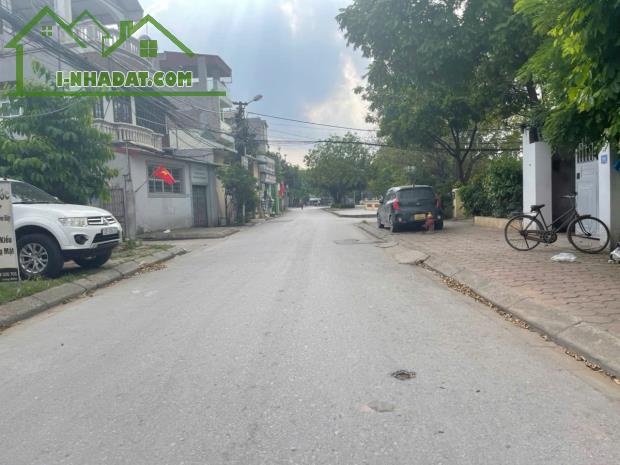Bán 95m đất mặt phố Xuân Đỗ, đường ô tô tránh, gần trường, gần chợ - 2
