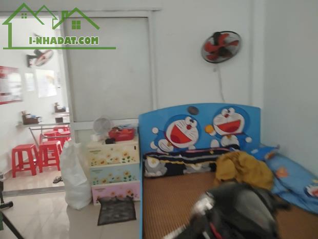 MẶT TIỀN THOẠI NGỌC HẦU - NGAY TRUNG TÂM HÀNH CHÍNH TÂN PHÚ - 2 TẦNG  DÒNG TIỀN 200TR/NĂM - 2