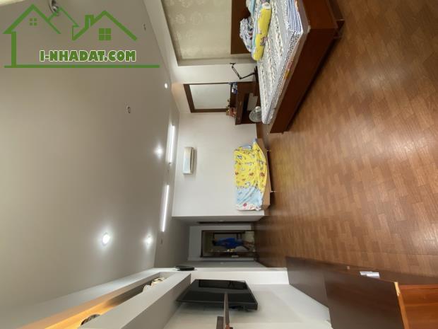 Nhà 4 tầng đẹp mới Phạm Thế Hiển ngang 5m Phân Lô chỉ 9 tỷ nhỉnh - 2