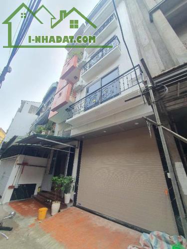 BÁN NHÀ 43M2*4 TẦNG - Ô TÔ LÙI TẬN CỬA - KHU ĐÔNG DÂN CƯ SẦM UẤT - GIÁ CỰC ĐẸP
