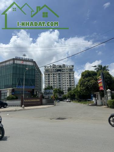 NHÀ 2 TẦNG 150M – NGANG KHỦNG 12M – LÊ VĂN THỊNH – Ô TÔ NGỦ TRONG NHÀ – CHỈ 11