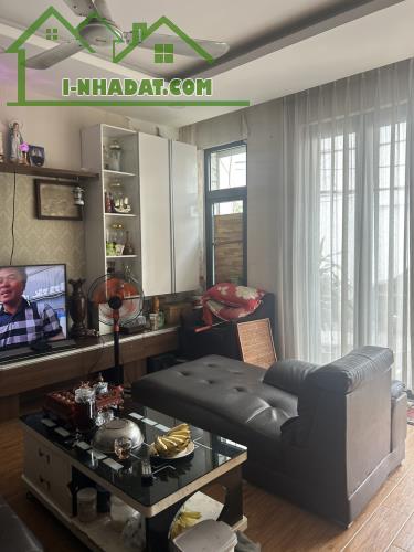 NHÀ 2 TẦNG 150M – NGANG KHỦNG 12M – LÊ VĂN THỊNH – Ô TÔ NGỦ TRONG NHÀ – CHỈ 11 - 3